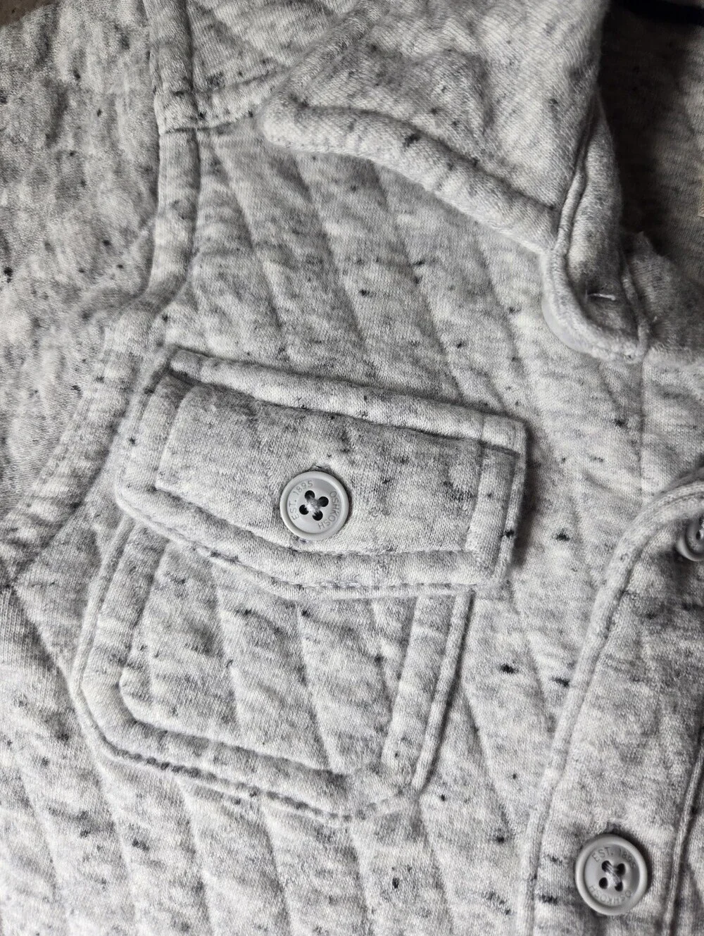 OshKosh B'gosh Boys Quilted Light Gray Button-Up Shacket Shirt Jacket Size 3T